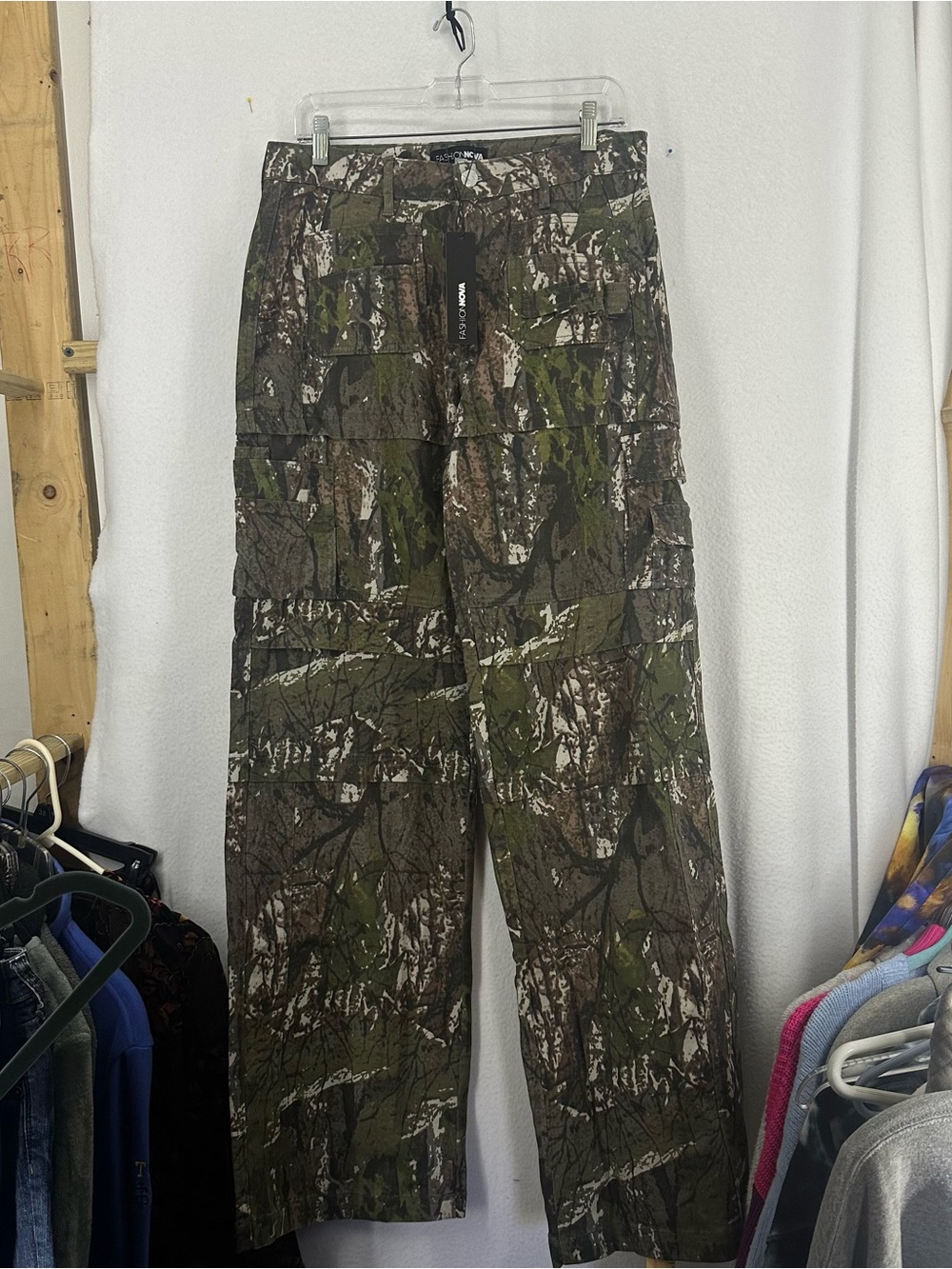 Fashion Nova Tall Bree Camo Stretch Cargo Jeans Women’s Size 11 Wide Leg NWT